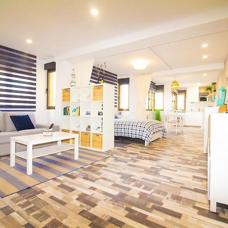 Loft En Gijon - Cimavilla Con Vistas Al Cerro Ngoại thất bức ảnh